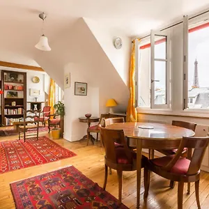  Apartment Veeve - Views To The Eighth France